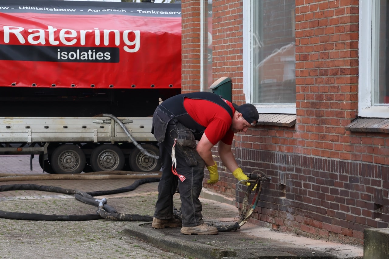 Je huis goed laten isoleren? Ratering Isolaties. Komt goed!
